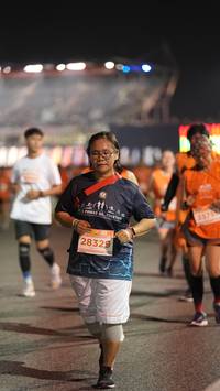 BIB: 2375, 28329
                            <button type="button" onclick="openModal(14333141)" class="btn btn-primary btn-sm float-right btn-popup" data-toggle="modal" data-target=".modal-high-quality">
                        <i class="fas fa-shopping-cart"></i> Add to Cart
                    </button>
                                            <button type="button" onclick="isThisMe(14333141, true)" class="btn btn-success btn-sm float-right btn-popup btn-isme hidden" data-toggle="tooltip" data-placement="bottom" title="นี่คือรูปของคุณใช่ไหม คลิกที่นี่เพื่อเอาเข้าอัลบั้ม">
                        <i class="fas fa-plus"></i> Add to album
                    </button>
                    <button type="button" onclick="isThisMe(14333141, false)" class="btn btn-warning btn-sm float-right btn-popup btn-isnotme hidden">
                        <i class="fas fa-ban"></i> Remove from album
                    </button>