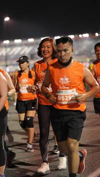 BIB: 905, 9529, 
                            <button type="button" onclick="openModal(14324263)" class="btn btn-primary btn-sm float-right btn-popup" data-toggle="modal" data-target=".modal-high-quality">
                        <i class="fas fa-shopping-cart"></i> Add to Cart
                    </button>
                                            <button type="button" onclick="isThisMe(14324263, true)" class="btn btn-success btn-sm float-right btn-popup btn-isme hidden" data-toggle="tooltip" data-placement="bottom" title="นี่คือรูปของคุณใช่ไหม คลิกที่นี่เพื่อเอาเข้าอัลบั้ม">
                        <i class="fas fa-plus"></i> Add to album
                    </button>
                    <button type="button" onclick="isThisMe(14324263, false)" class="btn btn-warning btn-sm float-right btn-popup btn-isnotme hidden">
                        <i class="fas fa-ban"></i> Remove from album
                    </button>