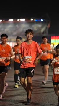 BIB: 27306, 27467
                            <button type="button" onclick="openModal(14260182)" class="btn btn-primary btn-sm float-right btn-popup" data-toggle="modal" data-target=".modal-high-quality">
                        <i class="fas fa-shopping-cart"></i> Add to Cart
                    </button>
                                            <button type="button" onclick="isThisMe(14260182, true)" class="btn btn-success btn-sm float-right btn-popup btn-isme hidden" data-toggle="tooltip" data-placement="bottom" title="นี่คือรูปของคุณใช่ไหม คลิกที่นี่เพื่อเอาเข้าอัลบั้ม">
                        <i class="fas fa-plus"></i> Add to album
                    </button>
                    <button type="button" onclick="isThisMe(14260182, false)" class="btn btn-warning btn-sm float-right btn-popup btn-isnotme hidden">
                        <i class="fas fa-ban"></i> Remove from album
                    </button>