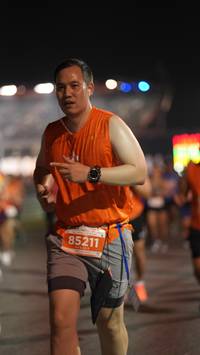 BIB: 85211
                            <button type="button" onclick="openModal(14259596)" class="btn btn-primary btn-sm float-right btn-popup" data-toggle="modal" data-target=".modal-high-quality">
                        <i class="fas fa-shopping-cart"></i> Add to Cart
                    </button>
                                            <button type="button" onclick="isThisMe(14259596, true)" class="btn btn-success btn-sm float-right btn-popup btn-isme hidden" data-toggle="tooltip" data-placement="bottom" title="นี่คือรูปของคุณใช่ไหม คลิกที่นี่เพื่อเอาเข้าอัลบั้ม">
                        <i class="fas fa-plus"></i> Add to album
                    </button>
                    <button type="button" onclick="isThisMe(14259596, false)" class="btn btn-warning btn-sm float-right btn-popup btn-isnotme hidden">
                        <i class="fas fa-ban"></i> Remove from album
                    </button>