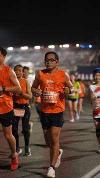 BIB: 20778, 226, 22734
                            <button type="button" onclick="openModal(14277788)" class="btn btn-primary btn-sm float-right btn-popup" data-toggle="modal" data-target=".modal-high-quality">
                        <i class="fas fa-shopping-cart"></i> Add to Cart
                    </button>
                                            <button type="button" onclick="isThisMe(14277788, true)" class="btn btn-success btn-sm float-right btn-popup btn-isme hidden" data-toggle="tooltip" data-placement="bottom" title="นี่คือรูปของคุณใช่ไหม คลิกที่นี่เพื่อเอาเข้าอัลบั้ม">
                        <i class="fas fa-plus"></i> Add to album
                    </button>
                    <button type="button" onclick="isThisMe(14277788, false)" class="btn btn-warning btn-sm float-right btn-popup btn-isnotme hidden">
                        <i class="fas fa-ban"></i> Remove from album
                    </button>