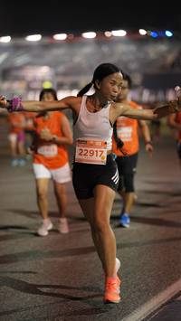 BIB: 22917
                            <button type="button" onclick="openModal(14269142)" class="btn btn-primary btn-sm float-right btn-popup" data-toggle="modal" data-target=".modal-high-quality">
                        <i class="fas fa-shopping-cart"></i> Add to Cart
                    </button>
                                            <button type="button" onclick="isThisMe(14269142, true)" class="btn btn-success btn-sm float-right btn-popup btn-isme hidden" data-toggle="tooltip" data-placement="bottom" title="นี่คือรูปของคุณใช่ไหม คลิกที่นี่เพื่อเอาเข้าอัลบั้ม">
                        <i class="fas fa-plus"></i> Add to album
                    </button>
                    <button type="button" onclick="isThisMe(14269142, false)" class="btn btn-warning btn-sm float-right btn-popup btn-isnotme hidden">
                        <i class="fas fa-ban"></i> Remove from album
                    </button>