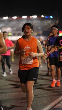 BIB: 021, 28299
                            <button type="button" onclick="openModal(14267982)" class="btn btn-primary btn-sm float-right btn-popup" data-toggle="modal" data-target=".modal-high-quality">
                        <i class="fas fa-shopping-cart"></i> Add to Cart
                    </button>
                                            <button type="button" onclick="isThisMe(14267982, true)" class="btn btn-success btn-sm float-right btn-popup btn-isme hidden" data-toggle="tooltip" data-placement="bottom" title="นี่คือรูปของคุณใช่ไหม คลิกที่นี่เพื่อเอาเข้าอัลบั้ม">
                        <i class="fas fa-plus"></i> Add to album
                    </button>
                    <button type="button" onclick="isThisMe(14267982, false)" class="btn btn-warning btn-sm float-right btn-popup btn-isnotme hidden">
                        <i class="fas fa-ban"></i> Remove from album
                    </button>