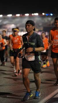 BIB: 270, 23261
                            <button type="button" onclick="openModal(14299188)" class="btn btn-primary btn-sm float-right btn-popup" data-toggle="modal" data-target=".modal-high-quality">
                        <i class="fas fa-shopping-cart"></i> Add to Cart
                    </button>
                                            <button type="button" onclick="isThisMe(14299188, true)" class="btn btn-success btn-sm float-right btn-popup btn-isme hidden" data-toggle="tooltip" data-placement="bottom" title="นี่คือรูปของคุณใช่ไหม คลิกที่นี่เพื่อเอาเข้าอัลบั้ม">
                        <i class="fas fa-plus"></i> Add to album
                    </button>
                    <button type="button" onclick="isThisMe(14299188, false)" class="btn btn-warning btn-sm float-right btn-popup btn-isnotme hidden">
                        <i class="fas fa-ban"></i> Remove from album
                    </button>