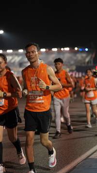 BIB: 25784
                            <button type="button" onclick="openModal(14308531)" class="btn btn-primary btn-sm float-right btn-popup" data-toggle="modal" data-target=".modal-high-quality">
                        <i class="fas fa-shopping-cart"></i> Add to Cart
                    </button>
                                            <button type="button" onclick="isThisMe(14308531, true)" class="btn btn-success btn-sm float-right btn-popup btn-isme hidden" data-toggle="tooltip" data-placement="bottom" title="นี่คือรูปของคุณใช่ไหม คลิกที่นี่เพื่อเอาเข้าอัลบั้ม">
                        <i class="fas fa-plus"></i> Add to album
                    </button>
                    <button type="button" onclick="isThisMe(14308531, false)" class="btn btn-warning btn-sm float-right btn-popup btn-isnotme hidden">
                        <i class="fas fa-ban"></i> Remove from album
                    </button>