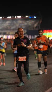 BIB: 6650, 25218, 
                            <button type="button" onclick="openModal(14239761)" class="btn btn-primary btn-sm float-right btn-popup" data-toggle="modal" data-target=".modal-high-quality">
                        <i class="fas fa-shopping-cart"></i> Add to Cart
                    </button>
                                            <button type="button" onclick="isThisMe(14239761, true)" class="btn btn-success btn-sm float-right btn-popup btn-isme hidden" data-toggle="tooltip" data-placement="bottom" title="นี่คือรูปของคุณใช่ไหม คลิกที่นี่เพื่อเอาเข้าอัลบั้ม">
                        <i class="fas fa-plus"></i> Add to album
                    </button>
                    <button type="button" onclick="isThisMe(14239761, false)" class="btn btn-warning btn-sm float-right btn-popup btn-isnotme hidden">
                        <i class="fas fa-ban"></i> Remove from album
                    </button>