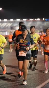 BIB: 24219, 28332
                            <button type="button" onclick="openModal(14311021)" class="btn btn-primary btn-sm float-right btn-popup" data-toggle="modal" data-target=".modal-high-quality">
                        <i class="fas fa-shopping-cart"></i> Add to Cart
                    </button>
                                            <button type="button" onclick="isThisMe(14311021, true)" class="btn btn-success btn-sm float-right btn-popup btn-isme hidden" data-toggle="tooltip" data-placement="bottom" title="นี่คือรูปของคุณใช่ไหม คลิกที่นี่เพื่อเอาเข้าอัลบั้ม">
                        <i class="fas fa-plus"></i> Add to album
                    </button>
                    <button type="button" onclick="isThisMe(14311021, false)" class="btn btn-warning btn-sm float-right btn-popup btn-isnotme hidden">
                        <i class="fas fa-ban"></i> Remove from album
                    </button>