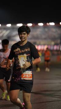 BIB: 21571
                            <button type="button" onclick="openModal(14233648)" class="btn btn-primary btn-sm float-right btn-popup" data-toggle="modal" data-target=".modal-high-quality">
                        <i class="fas fa-shopping-cart"></i> Add to Cart
                    </button>
                                            <button type="button" onclick="isThisMe(14233648, true)" class="btn btn-success btn-sm float-right btn-popup btn-isme hidden" data-toggle="tooltip" data-placement="bottom" title="นี่คือรูปของคุณใช่ไหม คลิกที่นี่เพื่อเอาเข้าอัลบั้ม">
                        <i class="fas fa-plus"></i> Add to album
                    </button>
                    <button type="button" onclick="isThisMe(14233648, false)" class="btn btn-warning btn-sm float-right btn-popup btn-isnotme hidden">
                        <i class="fas fa-ban"></i> Remove from album
                    </button>