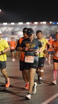 BIB: 242, 28332
                            <button type="button" onclick="openModal(14311027)" class="btn btn-primary btn-sm float-right btn-popup" data-toggle="modal" data-target=".modal-high-quality">
                        <i class="fas fa-shopping-cart"></i> Add to Cart
                    </button>
                                            <button type="button" onclick="isThisMe(14311027, true)" class="btn btn-success btn-sm float-right btn-popup btn-isme hidden" data-toggle="tooltip" data-placement="bottom" title="นี่คือรูปของคุณใช่ไหม คลิกที่นี่เพื่อเอาเข้าอัลบั้ม">
                        <i class="fas fa-plus"></i> Add to album
                    </button>
                    <button type="button" onclick="isThisMe(14311027, false)" class="btn btn-warning btn-sm float-right btn-popup btn-isnotme hidden">
                        <i class="fas fa-ban"></i> Remove from album
                    </button>