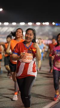 BIB: 280
                            <button type="button" onclick="openModal(14311906)" class="btn btn-primary btn-sm float-right btn-popup" data-toggle="modal" data-target=".modal-high-quality">
                        <i class="fas fa-shopping-cart"></i> Add to Cart
                    </button>
                                            <button type="button" onclick="isThisMe(14311906, true)" class="btn btn-success btn-sm float-right btn-popup btn-isme hidden" data-toggle="tooltip" data-placement="bottom" title="นี่คือรูปของคุณใช่ไหม คลิกที่นี่เพื่อเอาเข้าอัลบั้ม">
                        <i class="fas fa-plus"></i> Add to album
                    </button>
                    <button type="button" onclick="isThisMe(14311906, false)" class="btn btn-warning btn-sm float-right btn-popup btn-isnotme hidden">
                        <i class="fas fa-ban"></i> Remove from album
                    </button>