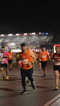 BIB: 21745, 23296
                            <button type="button" onclick="openModal(14264422)" class="btn btn-primary btn-sm float-right btn-popup" data-toggle="modal" data-target=".modal-high-quality">
                        <i class="fas fa-shopping-cart"></i> Add to Cart
                    </button>
                                            <button type="button" onclick="isThisMe(14264422, true)" class="btn btn-success btn-sm float-right btn-popup btn-isme hidden" data-toggle="tooltip" data-placement="bottom" title="นี่คือรูปของคุณใช่ไหม คลิกที่นี่เพื่อเอาเข้าอัลบั้ม">
                        <i class="fas fa-plus"></i> Add to album
                    </button>
                    <button type="button" onclick="isThisMe(14264422, false)" class="btn btn-warning btn-sm float-right btn-popup btn-isnotme hidden">
                        <i class="fas fa-ban"></i> Remove from album
                    </button>