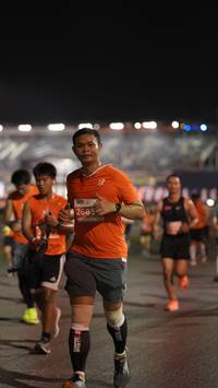 BIB: 2685
                            <button type="button" onclick="openModal(14307767)" class="btn btn-primary btn-sm float-right btn-popup" data-toggle="modal" data-target=".modal-high-quality">
                        <i class="fas fa-shopping-cart"></i> Add to Cart
                    </button>
                                            <button type="button" onclick="isThisMe(14307767, true)" class="btn btn-success btn-sm float-right btn-popup btn-isme hidden" data-toggle="tooltip" data-placement="bottom" title="นี่คือรูปของคุณใช่ไหม คลิกที่นี่เพื่อเอาเข้าอัลบั้ม">
                        <i class="fas fa-plus"></i> Add to album
                    </button>
                    <button type="button" onclick="isThisMe(14307767, false)" class="btn btn-warning btn-sm float-right btn-popup btn-isnotme hidden">
                        <i class="fas fa-ban"></i> Remove from album
                    </button>