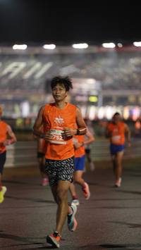 BIB: 752
                            <button type="button" onclick="openModal(14236329)" class="btn btn-primary btn-sm float-right btn-popup" data-toggle="modal" data-target=".modal-high-quality">
                        <i class="fas fa-shopping-cart"></i> Add to Cart
                    </button>
                                            <button type="button" onclick="isThisMe(14236329, true)" class="btn btn-success btn-sm float-right btn-popup btn-isme hidden" data-toggle="tooltip" data-placement="bottom" title="นี่คือรูปของคุณใช่ไหม คลิกที่นี่เพื่อเอาเข้าอัลบั้ม">
                        <i class="fas fa-plus"></i> Add to album
                    </button>
                    <button type="button" onclick="isThisMe(14236329, false)" class="btn btn-warning btn-sm float-right btn-popup btn-isnotme hidden">
                        <i class="fas fa-ban"></i> Remove from album
                    </button>