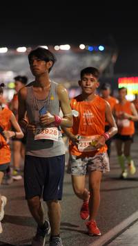 BIB: 23928, 235
                            <button type="button" onclick="openModal(14304956)" class="btn btn-primary btn-sm float-right btn-popup" data-toggle="modal" data-target=".modal-high-quality">
                        <i class="fas fa-shopping-cart"></i> Add to Cart
                    </button>
                                            <button type="button" onclick="isThisMe(14304956, true)" class="btn btn-success btn-sm float-right btn-popup btn-isme hidden" data-toggle="tooltip" data-placement="bottom" title="นี่คือรูปของคุณใช่ไหม คลิกที่นี่เพื่อเอาเข้าอัลบั้ม">
                        <i class="fas fa-plus"></i> Add to album
                    </button>
                    <button type="button" onclick="isThisMe(14304956, false)" class="btn btn-warning btn-sm float-right btn-popup btn-isnotme hidden">
                        <i class="fas fa-ban"></i> Remove from album
                    </button>