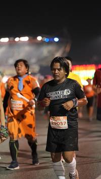 BIB: 204, 29057
                            <button type="button" onclick="openModal(14333101)" class="btn btn-primary btn-sm float-right btn-popup" data-toggle="modal" data-target=".modal-high-quality">
                        <i class="fas fa-shopping-cart"></i> Add to Cart
                    </button>
                                            <button type="button" onclick="isThisMe(14333101, true)" class="btn btn-success btn-sm float-right btn-popup btn-isme hidden" data-toggle="tooltip" data-placement="bottom" title="นี่คือรูปของคุณใช่ไหม คลิกที่นี่เพื่อเอาเข้าอัลบั้ม">
                        <i class="fas fa-plus"></i> Add to album
                    </button>
                    <button type="button" onclick="isThisMe(14333101, false)" class="btn btn-warning btn-sm float-right btn-popup btn-isnotme hidden">
                        <i class="fas fa-ban"></i> Remove from album
                    </button>