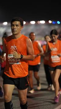 BIB: 20654
                            <button type="button" onclick="openModal(14298095)" class="btn btn-primary btn-sm float-right btn-popup" data-toggle="modal" data-target=".modal-high-quality">
                        <i class="fas fa-shopping-cart"></i> Add to Cart
                    </button>
                                            <button type="button" onclick="isThisMe(14298095, true)" class="btn btn-success btn-sm float-right btn-popup btn-isme hidden" data-toggle="tooltip" data-placement="bottom" title="นี่คือรูปของคุณใช่ไหม คลิกที่นี่เพื่อเอาเข้าอัลบั้ม">
                        <i class="fas fa-plus"></i> Add to album
                    </button>
                    <button type="button" onclick="isThisMe(14298095, false)" class="btn btn-warning btn-sm float-right btn-popup btn-isnotme hidden">
                        <i class="fas fa-ban"></i> Remove from album
                    </button>