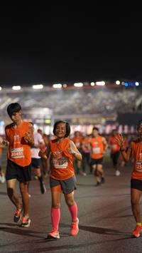 BIB: 20451, 28536
                            <button type="button" onclick="openModal(14250698)" class="btn btn-primary btn-sm float-right btn-popup" data-toggle="modal" data-target=".modal-high-quality">
                        <i class="fas fa-shopping-cart"></i> Add to Cart
                    </button>
                                            <button type="button" onclick="isThisMe(14250698, true)" class="btn btn-success btn-sm float-right btn-popup btn-isme hidden" data-toggle="tooltip" data-placement="bottom" title="นี่คือรูปของคุณใช่ไหม คลิกที่นี่เพื่อเอาเข้าอัลบั้ม">
                        <i class="fas fa-plus"></i> Add to album
                    </button>
                    <button type="button" onclick="isThisMe(14250698, false)" class="btn btn-warning btn-sm float-right btn-popup btn-isnotme hidden">
                        <i class="fas fa-ban"></i> Remove from album
                    </button>