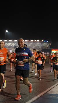 BIB: 586, 27349
                            <button type="button" onclick="openModal(14256199)" class="btn btn-primary btn-sm float-right btn-popup" data-toggle="modal" data-target=".modal-high-quality">
                        <i class="fas fa-shopping-cart"></i> Add to Cart
                    </button>
                                            <button type="button" onclick="isThisMe(14256199, true)" class="btn btn-success btn-sm float-right btn-popup btn-isme hidden" data-toggle="tooltip" data-placement="bottom" title="นี่คือรูปของคุณใช่ไหม คลิกที่นี่เพื่อเอาเข้าอัลบั้ม">
                        <i class="fas fa-plus"></i> Add to album
                    </button>
                    <button type="button" onclick="isThisMe(14256199, false)" class="btn btn-warning btn-sm float-right btn-popup btn-isnotme hidden">
                        <i class="fas fa-ban"></i> Remove from album
                    </button>