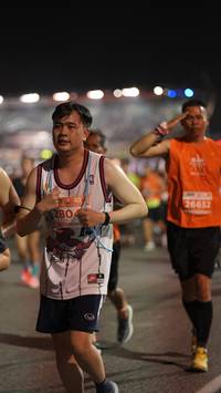 BIB: 26652, 280
                            <button type="button" onclick="openModal(14303623)" class="btn btn-primary btn-sm float-right btn-popup" data-toggle="modal" data-target=".modal-high-quality">
                        <i class="fas fa-shopping-cart"></i> Add to Cart
                    </button>
                                            <button type="button" onclick="isThisMe(14303623, true)" class="btn btn-success btn-sm float-right btn-popup btn-isme hidden" data-toggle="tooltip" data-placement="bottom" title="นี่คือรูปของคุณใช่ไหม คลิกที่นี่เพื่อเอาเข้าอัลบั้ม">
                        <i class="fas fa-plus"></i> Add to album
                    </button>
                    <button type="button" onclick="isThisMe(14303623, false)" class="btn btn-warning btn-sm float-right btn-popup btn-isnotme hidden">
                        <i class="fas fa-ban"></i> Remove from album
                    </button>