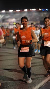 BIB: 286, 28982
                            <button type="button" onclick="openModal(14305363)" class="btn btn-primary btn-sm float-right btn-popup" data-toggle="modal" data-target=".modal-high-quality">
                        <i class="fas fa-shopping-cart"></i> Add to Cart
                    </button>
                                            <button type="button" onclick="isThisMe(14305363, true)" class="btn btn-success btn-sm float-right btn-popup btn-isme hidden" data-toggle="tooltip" data-placement="bottom" title="นี่คือรูปของคุณใช่ไหม คลิกที่นี่เพื่อเอาเข้าอัลบั้ม">
                        <i class="fas fa-plus"></i> Add to album
                    </button>
                    <button type="button" onclick="isThisMe(14305363, false)" class="btn btn-warning btn-sm float-right btn-popup btn-isnotme hidden">
                        <i class="fas fa-ban"></i> Remove from album
                    </button>