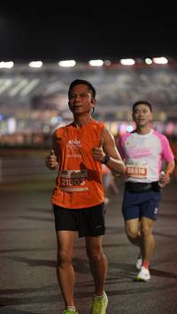 BIB: 26516, 21803
                            <button type="button" onclick="openModal(14234420)" class="btn btn-primary btn-sm float-right btn-popup" data-toggle="modal" data-target=".modal-high-quality">
                        <i class="fas fa-shopping-cart"></i> Add to Cart
                    </button>
                                            <button type="button" onclick="isThisMe(14234420, true)" class="btn btn-success btn-sm float-right btn-popup btn-isme hidden" data-toggle="tooltip" data-placement="bottom" title="นี่คือรูปของคุณใช่ไหม คลิกที่นี่เพื่อเอาเข้าอัลบั้ม">
                        <i class="fas fa-plus"></i> Add to album
                    </button>
                    <button type="button" onclick="isThisMe(14234420, false)" class="btn btn-warning btn-sm float-right btn-popup btn-isnotme hidden">
                        <i class="fas fa-ban"></i> Remove from album
                    </button>