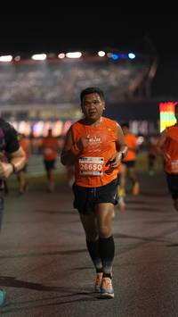 BIB: 26650
                            <button type="button" onclick="openModal(14239516)" class="btn btn-primary btn-sm float-right btn-popup" data-toggle="modal" data-target=".modal-high-quality">
                        <i class="fas fa-shopping-cart"></i> Add to Cart
                    </button>
                                            <button type="button" onclick="isThisMe(14239516, true)" class="btn btn-success btn-sm float-right btn-popup btn-isme hidden" data-toggle="tooltip" data-placement="bottom" title="นี่คือรูปของคุณใช่ไหม คลิกที่นี่เพื่อเอาเข้าอัลบั้ม">
                        <i class="fas fa-plus"></i> Add to album
                    </button>
                    <button type="button" onclick="isThisMe(14239516, false)" class="btn btn-warning btn-sm float-right btn-popup btn-isnotme hidden">
                        <i class="fas fa-ban"></i> Remove from album
                    </button>