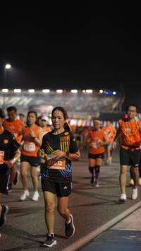 BIB: 23342, 21512
                            <button type="button" onclick="openModal(14256233)" class="btn btn-primary btn-sm float-right btn-popup" data-toggle="modal" data-target=".modal-high-quality">
                        <i class="fas fa-shopping-cart"></i> Add to Cart
                    </button>
                                            <button type="button" onclick="isThisMe(14256233, true)" class="btn btn-success btn-sm float-right btn-popup btn-isme hidden" data-toggle="tooltip" data-placement="bottom" title="นี่คือรูปของคุณใช่ไหม คลิกที่นี่เพื่อเอาเข้าอัลบั้ม">
                        <i class="fas fa-plus"></i> Add to album
                    </button>
                    <button type="button" onclick="isThisMe(14256233, false)" class="btn btn-warning btn-sm float-right btn-popup btn-isnotme hidden">
                        <i class="fas fa-ban"></i> Remove from album
                    </button>