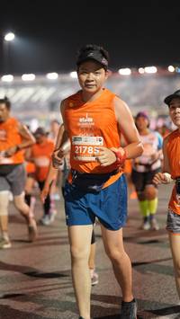 BIB: 202, 21785
                            <button type="button" onclick="openModal(14322713)" class="btn btn-primary btn-sm float-right btn-popup" data-toggle="modal" data-target=".modal-high-quality">
                        <i class="fas fa-shopping-cart"></i> Add to Cart
                    </button>
                                            <button type="button" onclick="isThisMe(14322713, true)" class="btn btn-success btn-sm float-right btn-popup btn-isme hidden" data-toggle="tooltip" data-placement="bottom" title="นี่คือรูปของคุณใช่ไหม คลิกที่นี่เพื่อเอาเข้าอัลบั้ม">
                        <i class="fas fa-plus"></i> Add to album
                    </button>
                    <button type="button" onclick="isThisMe(14322713, false)" class="btn btn-warning btn-sm float-right btn-popup btn-isnotme hidden">
                        <i class="fas fa-ban"></i> Remove from album
                    </button>