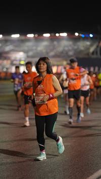 BIB: 285
                            <button type="button" onclick="openModal(14263980)" class="btn btn-primary btn-sm float-right btn-popup" data-toggle="modal" data-target=".modal-high-quality">
                        <i class="fas fa-shopping-cart"></i> Add to Cart
                    </button>
                                            <button type="button" onclick="isThisMe(14263980, true)" class="btn btn-success btn-sm float-right btn-popup btn-isme hidden" data-toggle="tooltip" data-placement="bottom" title="นี่คือรูปของคุณใช่ไหม คลิกที่นี่เพื่อเอาเข้าอัลบั้ม">
                        <i class="fas fa-plus"></i> Add to album
                    </button>
                    <button type="button" onclick="isThisMe(14263980, false)" class="btn btn-warning btn-sm float-right btn-popup btn-isnotme hidden">
                        <i class="fas fa-ban"></i> Remove from album
                    </button>