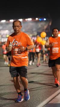 BIB: 21479, 25474
                            <button type="button" onclick="openModal(14329116)" class="btn btn-primary btn-sm float-right btn-popup" data-toggle="modal" data-target=".modal-high-quality">
                        <i class="fas fa-shopping-cart"></i> Add to Cart
                    </button>
                                            <button type="button" onclick="isThisMe(14329116, true)" class="btn btn-success btn-sm float-right btn-popup btn-isme hidden" data-toggle="tooltip" data-placement="bottom" title="นี่คือรูปของคุณใช่ไหม คลิกที่นี่เพื่อเอาเข้าอัลบั้ม">
                        <i class="fas fa-plus"></i> Add to album
                    </button>
                    <button type="button" onclick="isThisMe(14329116, false)" class="btn btn-warning btn-sm float-right btn-popup btn-isnotme hidden">
                        <i class="fas fa-ban"></i> Remove from album
                    </button>