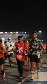 BIB: 205, 26761
                            <button type="button" onclick="openModal(14306707)" class="btn btn-primary btn-sm float-right btn-popup" data-toggle="modal" data-target=".modal-high-quality">
                        <i class="fas fa-shopping-cart"></i> Add to Cart
                    </button>
                                            <button type="button" onclick="isThisMe(14306707, true)" class="btn btn-success btn-sm float-right btn-popup btn-isme hidden" data-toggle="tooltip" data-placement="bottom" title="นี่คือรูปของคุณใช่ไหม คลิกที่นี่เพื่อเอาเข้าอัลบั้ม">
                        <i class="fas fa-plus"></i> Add to album
                    </button>
                    <button type="button" onclick="isThisMe(14306707, false)" class="btn btn-warning btn-sm float-right btn-popup btn-isnotme hidden">
                        <i class="fas fa-ban"></i> Remove from album
                    </button>