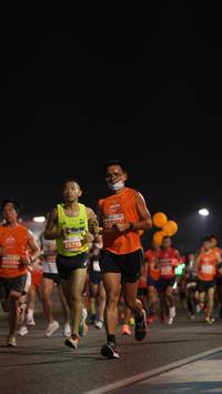 BIB: 25719
                            <button type="button" onclick="openModal(14229289)" class="btn btn-primary btn-sm float-right btn-popup" data-toggle="modal" data-target=".modal-high-quality">
                        <i class="fas fa-shopping-cart"></i> Add to Cart
                    </button>
                                            <button type="button" onclick="isThisMe(14229289, true)" class="btn btn-success btn-sm float-right btn-popup btn-isme hidden" data-toggle="tooltip" data-placement="bottom" title="นี่คือรูปของคุณใช่ไหม คลิกที่นี่เพื่อเอาเข้าอัลบั้ม">
                        <i class="fas fa-plus"></i> Add to album
                    </button>
                    <button type="button" onclick="isThisMe(14229289, false)" class="btn btn-warning btn-sm float-right btn-popup btn-isnotme hidden">
                        <i class="fas fa-ban"></i> Remove from album
                    </button>