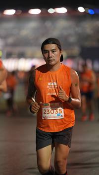 BIB: 23035, 
                            <button type="button" onclick="openModal(14263587)" class="btn btn-primary btn-sm float-right btn-popup" data-toggle="modal" data-target=".modal-high-quality">
                        <i class="fas fa-shopping-cart"></i> Add to Cart
                    </button>
                                            <button type="button" onclick="isThisMe(14263587, true)" class="btn btn-success btn-sm float-right btn-popup btn-isme hidden" data-toggle="tooltip" data-placement="bottom" title="นี่คือรูปของคุณใช่ไหม คลิกที่นี่เพื่อเอาเข้าอัลบั้ม">
                        <i class="fas fa-plus"></i> Add to album
                    </button>
                    <button type="button" onclick="isThisMe(14263587, false)" class="btn btn-warning btn-sm float-right btn-popup btn-isnotme hidden">
                        <i class="fas fa-ban"></i> Remove from album
                    </button>