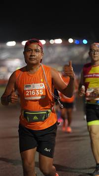 BIB: 21635
                            <button type="button" onclick="openModal(14269790)" class="btn btn-primary btn-sm float-right btn-popup" data-toggle="modal" data-target=".modal-high-quality">
                        <i class="fas fa-shopping-cart"></i> Add to Cart
                    </button>
                                            <button type="button" onclick="isThisMe(14269790, true)" class="btn btn-success btn-sm float-right btn-popup btn-isme hidden" data-toggle="tooltip" data-placement="bottom" title="นี่คือรูปของคุณใช่ไหม คลิกที่นี่เพื่อเอาเข้าอัลบั้ม">
                        <i class="fas fa-plus"></i> Add to album
                    </button>
                    <button type="button" onclick="isThisMe(14269790, false)" class="btn btn-warning btn-sm float-right btn-popup btn-isnotme hidden">
                        <i class="fas fa-ban"></i> Remove from album
                    </button>