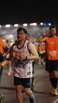 BIB: 26652, 286
                            <button type="button" onclick="openModal(14303588)" class="btn btn-primary btn-sm float-right btn-popup" data-toggle="modal" data-target=".modal-high-quality">
                        <i class="fas fa-shopping-cart"></i> Add to Cart
                    </button>
                                            <button type="button" onclick="isThisMe(14303588, true)" class="btn btn-success btn-sm float-right btn-popup btn-isme hidden" data-toggle="tooltip" data-placement="bottom" title="นี่คือรูปของคุณใช่ไหม คลิกที่นี่เพื่อเอาเข้าอัลบั้ม">
                        <i class="fas fa-plus"></i> Add to album
                    </button>
                    <button type="button" onclick="isThisMe(14303588, false)" class="btn btn-warning btn-sm float-right btn-popup btn-isnotme hidden">
                        <i class="fas fa-ban"></i> Remove from album
                    </button>