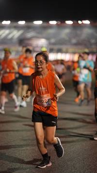 BIB: 280
                            <button type="button" onclick="openModal(14310060)" class="btn btn-primary btn-sm float-right btn-popup" data-toggle="modal" data-target=".modal-high-quality">
                        <i class="fas fa-shopping-cart"></i> Add to Cart
                    </button>
                                            <button type="button" onclick="isThisMe(14310060, true)" class="btn btn-success btn-sm float-right btn-popup btn-isme hidden" data-toggle="tooltip" data-placement="bottom" title="นี่คือรูปของคุณใช่ไหม คลิกที่นี่เพื่อเอาเข้าอัลบั้ม">
                        <i class="fas fa-plus"></i> Add to album
                    </button>
                    <button type="button" onclick="isThisMe(14310060, false)" class="btn btn-warning btn-sm float-right btn-popup btn-isnotme hidden">
                        <i class="fas fa-ban"></i> Remove from album
                    </button>