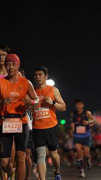 BIB: 21524, 24220
                            <button type="button" onclick="openModal(14231080)" class="btn btn-primary btn-sm float-right btn-popup" data-toggle="modal" data-target=".modal-high-quality">
                        <i class="fas fa-shopping-cart"></i> Add to Cart
                    </button>
                                            <button type="button" onclick="isThisMe(14231080, true)" class="btn btn-success btn-sm float-right btn-popup btn-isme hidden" data-toggle="tooltip" data-placement="bottom" title="นี่คือรูปของคุณใช่ไหม คลิกที่นี่เพื่อเอาเข้าอัลบั้ม">
                        <i class="fas fa-plus"></i> Add to album
                    </button>
                    <button type="button" onclick="isThisMe(14231080, false)" class="btn btn-warning btn-sm float-right btn-popup btn-isnotme hidden">
                        <i class="fas fa-ban"></i> Remove from album
                    </button>