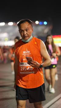 BIB: 21948
                            <button type="button" onclick="openModal(14330318)" class="btn btn-primary btn-sm float-right btn-popup" data-toggle="modal" data-target=".modal-high-quality">
                        <i class="fas fa-shopping-cart"></i> Add to Cart
                    </button>
                                            <button type="button" onclick="isThisMe(14330318, true)" class="btn btn-success btn-sm float-right btn-popup btn-isme hidden" data-toggle="tooltip" data-placement="bottom" title="นี่คือรูปของคุณใช่ไหม คลิกที่นี่เพื่อเอาเข้าอัลบั้ม">
                        <i class="fas fa-plus"></i> Add to album
                    </button>
                    <button type="button" onclick="isThisMe(14330318, false)" class="btn btn-warning btn-sm float-right btn-popup btn-isnotme hidden">
                        <i class="fas fa-ban"></i> Remove from album
                    </button>