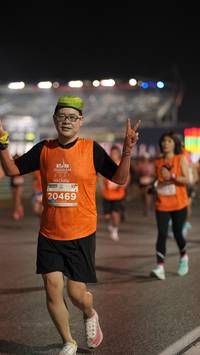 BIB: 2021, 20469
                            <button type="button" onclick="openModal(14263946)" class="btn btn-primary btn-sm float-right btn-popup" data-toggle="modal" data-target=".modal-high-quality">
                        <i class="fas fa-shopping-cart"></i> Add to Cart
                    </button>
                                            <button type="button" onclick="isThisMe(14263946, true)" class="btn btn-success btn-sm float-right btn-popup btn-isme hidden" data-toggle="tooltip" data-placement="bottom" title="นี่คือรูปของคุณใช่ไหม คลิกที่นี่เพื่อเอาเข้าอัลบั้ม">
                        <i class="fas fa-plus"></i> Add to album
                    </button>
                    <button type="button" onclick="isThisMe(14263946, false)" class="btn btn-warning btn-sm float-right btn-popup btn-isnotme hidden">
                        <i class="fas fa-ban"></i> Remove from album
                    </button>