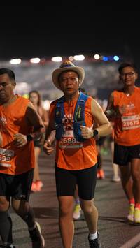 BIB: 25675, 2688, 599
                            <button type="button" onclick="openModal(14295662)" class="btn btn-primary btn-sm float-right btn-popup" data-toggle="modal" data-target=".modal-high-quality">
                        <i class="fas fa-shopping-cart"></i> Add to Cart
                    </button>
                                            <button type="button" onclick="isThisMe(14295662, true)" class="btn btn-success btn-sm float-right btn-popup btn-isme hidden" data-toggle="tooltip" data-placement="bottom" title="นี่คือรูปของคุณใช่ไหม คลิกที่นี่เพื่อเอาเข้าอัลบั้ม">
                        <i class="fas fa-plus"></i> Add to album
                    </button>
                    <button type="button" onclick="isThisMe(14295662, false)" class="btn btn-warning btn-sm float-right btn-popup btn-isnotme hidden">
                        <i class="fas fa-ban"></i> Remove from album
                    </button>