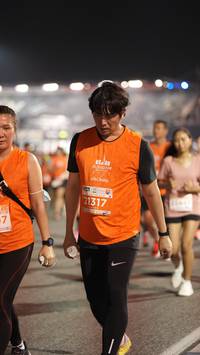 BIB: 202, 21317
                            <button type="button" onclick="openModal(14319369)" class="btn btn-primary btn-sm float-right btn-popup" data-toggle="modal" data-target=".modal-high-quality">
                        <i class="fas fa-shopping-cart"></i> Add to Cart
                    </button>
                                            <button type="button" onclick="isThisMe(14319369, true)" class="btn btn-success btn-sm float-right btn-popup btn-isme hidden" data-toggle="tooltip" data-placement="bottom" title="นี่คือรูปของคุณใช่ไหม คลิกที่นี่เพื่อเอาเข้าอัลบั้ม">
                        <i class="fas fa-plus"></i> Add to album
                    </button>
                    <button type="button" onclick="isThisMe(14319369, false)" class="btn btn-warning btn-sm float-right btn-popup btn-isnotme hidden">
                        <i class="fas fa-ban"></i> Remove from album
                    </button>