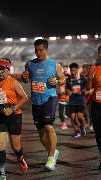 BIB: 25220
                            <button type="button" onclick="openModal(14298037)" class="btn btn-primary btn-sm float-right btn-popup" data-toggle="modal" data-target=".modal-high-quality">
                        <i class="fas fa-shopping-cart"></i> Add to Cart
                    </button>
                                            <button type="button" onclick="isThisMe(14298037, true)" class="btn btn-success btn-sm float-right btn-popup btn-isme hidden" data-toggle="tooltip" data-placement="bottom" title="นี่คือรูปของคุณใช่ไหม คลิกที่นี่เพื่อเอาเข้าอัลบั้ม">
                        <i class="fas fa-plus"></i> Add to album
                    </button>
                    <button type="button" onclick="isThisMe(14298037, false)" class="btn btn-warning btn-sm float-right btn-popup btn-isnotme hidden">
                        <i class="fas fa-ban"></i> Remove from album
                    </button>