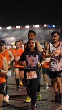 BIB: 28921
                            <button type="button" onclick="openModal(14303507)" class="btn btn-primary btn-sm float-right btn-popup" data-toggle="modal" data-target=".modal-high-quality">
                        <i class="fas fa-shopping-cart"></i> Add to Cart
                    </button>
                                            <button type="button" onclick="isThisMe(14303507, true)" class="btn btn-success btn-sm float-right btn-popup btn-isme hidden" data-toggle="tooltip" data-placement="bottom" title="นี่คือรูปของคุณใช่ไหม คลิกที่นี่เพื่อเอาเข้าอัลบั้ม">
                        <i class="fas fa-plus"></i> Add to album
                    </button>
                    <button type="button" onclick="isThisMe(14303507, false)" class="btn btn-warning btn-sm float-right btn-popup btn-isnotme hidden">
                        <i class="fas fa-ban"></i> Remove from album
                    </button>