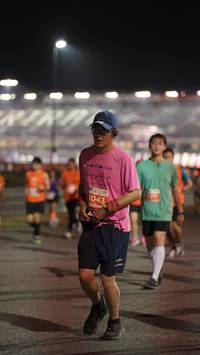 BIB: 1043
                            <button type="button" onclick="openModal(14307959)" class="btn btn-primary btn-sm float-right btn-popup" data-toggle="modal" data-target=".modal-high-quality">
                        <i class="fas fa-shopping-cart"></i> Add to Cart
                    </button>
                                            <button type="button" onclick="isThisMe(14307959, true)" class="btn btn-success btn-sm float-right btn-popup btn-isme hidden" data-toggle="tooltip" data-placement="bottom" title="นี่คือรูปของคุณใช่ไหม คลิกที่นี่เพื่อเอาเข้าอัลบั้ม">
                        <i class="fas fa-plus"></i> Add to album
                    </button>
                    <button type="button" onclick="isThisMe(14307959, false)" class="btn btn-warning btn-sm float-right btn-popup btn-isnotme hidden">
                        <i class="fas fa-ban"></i> Remove from album
                    </button>