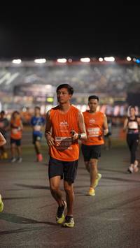 BIB: 26983
                            <button type="button" onclick="openModal(14254913)" class="btn btn-primary btn-sm float-right btn-popup" data-toggle="modal" data-target=".modal-high-quality">
                        <i class="fas fa-shopping-cart"></i> Add to Cart
                    </button>
                                            <button type="button" onclick="isThisMe(14254913, true)" class="btn btn-success btn-sm float-right btn-popup btn-isme hidden" data-toggle="tooltip" data-placement="bottom" title="นี่คือรูปของคุณใช่ไหม คลิกที่นี่เพื่อเอาเข้าอัลบั้ม">
                        <i class="fas fa-plus"></i> Add to album
                    </button>
                    <button type="button" onclick="isThisMe(14254913, false)" class="btn btn-warning btn-sm float-right btn-popup btn-isnotme hidden">
                        <i class="fas fa-ban"></i> Remove from album
                    </button>