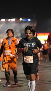 BIB: 2630, 29057
                            <button type="button" onclick="openModal(14333104)" class="btn btn-primary btn-sm float-right btn-popup" data-toggle="modal" data-target=".modal-high-quality">
                        <i class="fas fa-shopping-cart"></i> Add to Cart
                    </button>
                                            <button type="button" onclick="isThisMe(14333104, true)" class="btn btn-success btn-sm float-right btn-popup btn-isme hidden" data-toggle="tooltip" data-placement="bottom" title="นี่คือรูปของคุณใช่ไหม คลิกที่นี่เพื่อเอาเข้าอัลบั้ม">
                        <i class="fas fa-plus"></i> Add to album
                    </button>
                    <button type="button" onclick="isThisMe(14333104, false)" class="btn btn-warning btn-sm float-right btn-popup btn-isnotme hidden">
                        <i class="fas fa-ban"></i> Remove from album
                    </button>