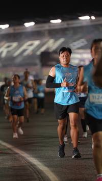 BIB: 0687, 1124
                            <button type="button" onclick="openModal(14354450)" class="btn btn-primary btn-sm float-right btn-popup" data-toggle="modal" data-target=".modal-high-quality">
                        <i class="fas fa-shopping-cart"></i> Add to Cart
                    </button>
                                            <button type="button" onclick="isThisMe(14354450, true)" class="btn btn-success btn-sm float-right btn-popup btn-isme hidden" data-toggle="tooltip" data-placement="bottom" title="นี่คือรูปของคุณใช่ไหม คลิกที่นี่เพื่อเอาเข้าอัลบั้ม">
                        <i class="fas fa-plus"></i> Add to album
                    </button>
                    <button type="button" onclick="isThisMe(14354450, false)" class="btn btn-warning btn-sm float-right btn-popup btn-isnotme hidden">
                        <i class="fas fa-ban"></i> Remove from album
                    </button>