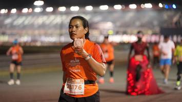 BIB: 1233, 28176
                            <button type="button" onclick="openModal(14323753)" class="btn btn-primary btn-sm float-right btn-popup" data-toggle="modal" data-target=".modal-high-quality">
                        <i class="fas fa-shopping-cart"></i> Add to Cart
                    </button>
                                            <button type="button" onclick="isThisMe(14323753, true)" class="btn btn-success btn-sm float-right btn-popup btn-isme hidden" data-toggle="tooltip" data-placement="bottom" title="นี่คือรูปของคุณใช่ไหม คลิกที่นี่เพื่อเอาเข้าอัลบั้ม">
                        <i class="fas fa-plus"></i> Add to album
                    </button>
                    <button type="button" onclick="isThisMe(14323753, false)" class="btn btn-warning btn-sm float-right btn-popup btn-isnotme hidden">
                        <i class="fas fa-ban"></i> Remove from album
                    </button>