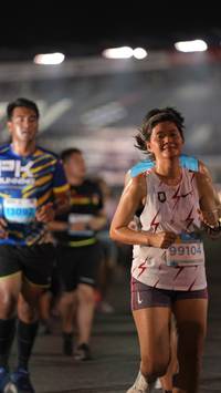 BIB: 13092, 99104
                            <button type="button" onclick="openModal(14360225)" class="btn btn-primary btn-sm float-right btn-popup" data-toggle="modal" data-target=".modal-high-quality">
                        <i class="fas fa-shopping-cart"></i> Add to Cart
                    </button>
                                            <button type="button" onclick="isThisMe(14360225, true)" class="btn btn-success btn-sm float-right btn-popup btn-isme hidden" data-toggle="tooltip" data-placement="bottom" title="นี่คือรูปของคุณใช่ไหม คลิกที่นี่เพื่อเอาเข้าอัลบั้ม">
                        <i class="fas fa-plus"></i> Add to album
                    </button>
                    <button type="button" onclick="isThisMe(14360225, false)" class="btn btn-warning btn-sm float-right btn-popup btn-isnotme hidden">
                        <i class="fas fa-ban"></i> Remove from album
                    </button>