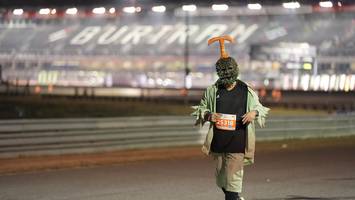 BIB: 25318
                            <button type="button" onclick="openModal(14327814)" class="btn btn-primary btn-sm float-right btn-popup" data-toggle="modal" data-target=".modal-high-quality">
                        <i class="fas fa-shopping-cart"></i> Add to Cart
                    </button>
                                            <button type="button" onclick="isThisMe(14327814, true)" class="btn btn-success btn-sm float-right btn-popup btn-isme hidden" data-toggle="tooltip" data-placement="bottom" title="นี่คือรูปของคุณใช่ไหม คลิกที่นี่เพื่อเอาเข้าอัลบั้ม">
                        <i class="fas fa-plus"></i> Add to album
                    </button>
                    <button type="button" onclick="isThisMe(14327814, false)" class="btn btn-warning btn-sm float-right btn-popup btn-isnotme hidden">
                        <i class="fas fa-ban"></i> Remove from album
                    </button>